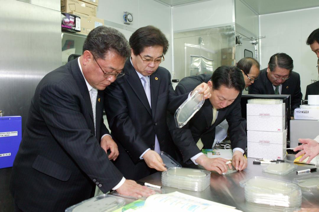 '강원도 보건환경연구원 연구시설 시찰' 게시글의 사진(17) '2009-03-12 강원도 보건환경연구원 연구시설 시찰 (17).jpg'