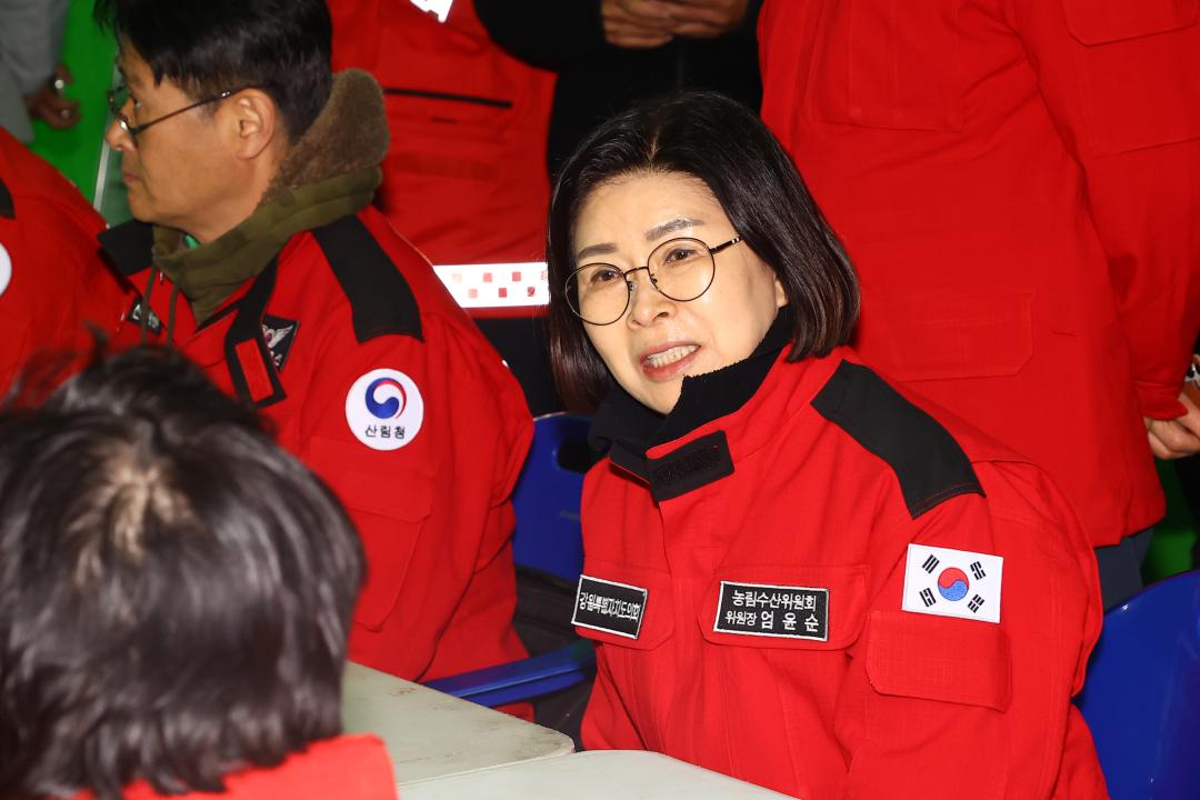 '인제군 산불현장 방문' 게시글의 사진(24) '2025-04-27 인제군 산불현장 방문 (25).jpg'