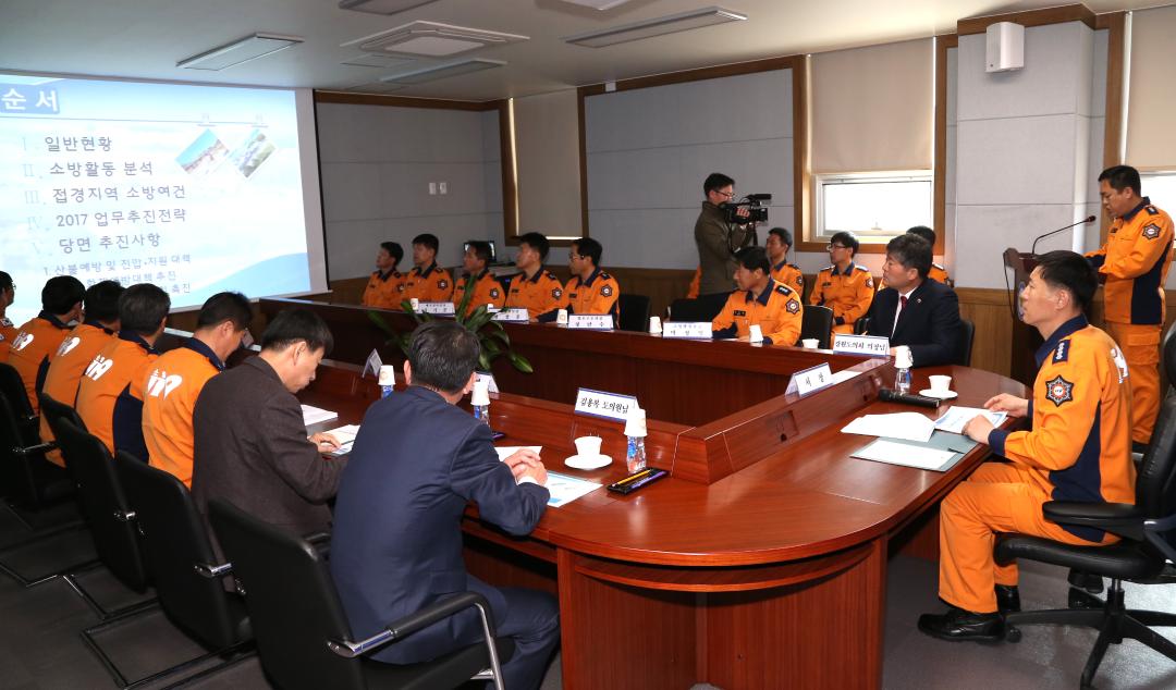 '강원도의회 찾아가는 생활자치 고성군 방문' 게시글의 사진(15) '2017-03-30 강원도의회 찾아가는 생활자치 고성군 방문 (15).jpg'