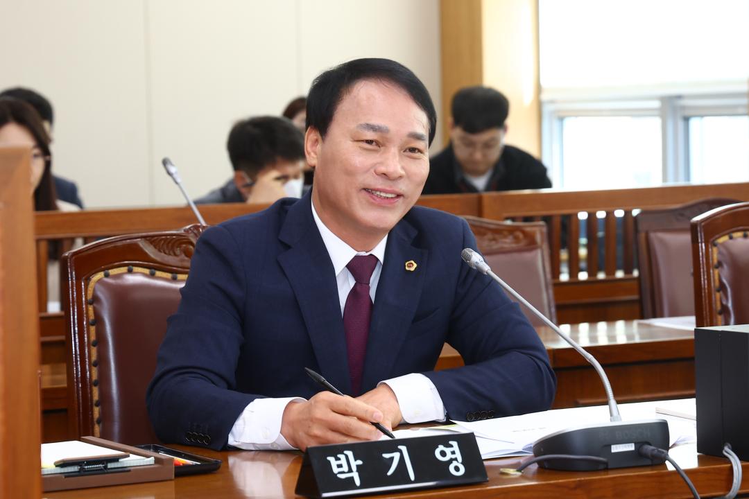 '제344회 제1차 농림수산위원회' 게시글의 사진(25) '2026-03-26 제344회 제1차 농림수산위원회 (25).jpg'