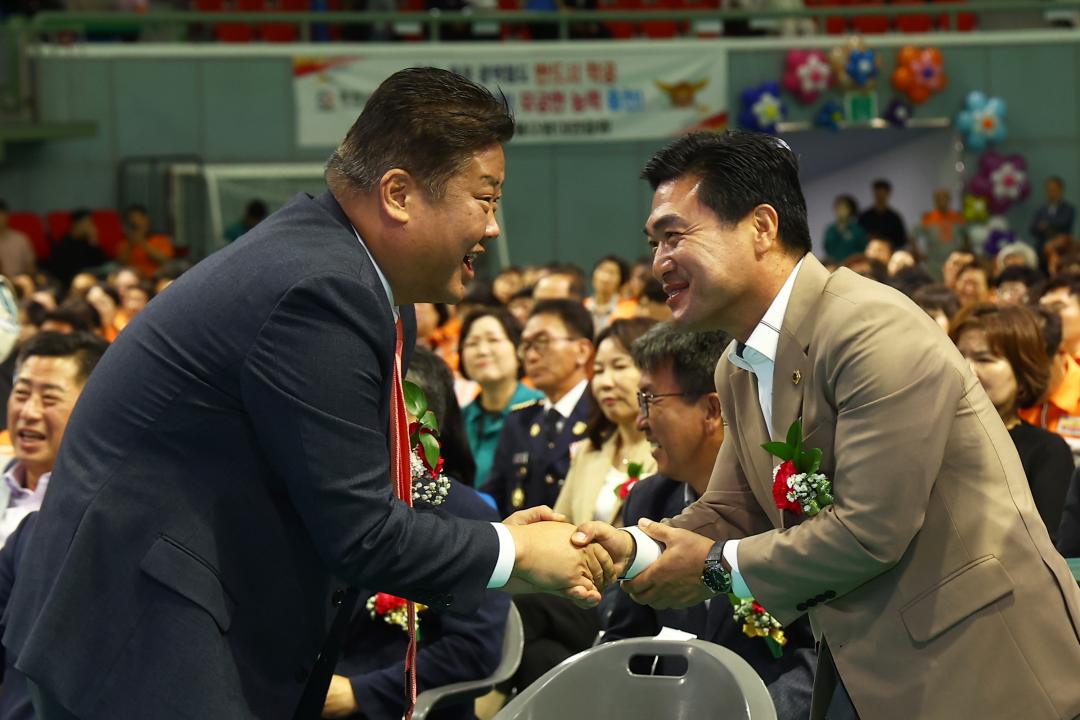 '제11회 도 의용소방대 소방기술 경연대회 개회식' 게시글의 사진(6) '2025-09-24 제11회 도 의용소방대 소방기술 경연대회 개회식 (6).jpg'