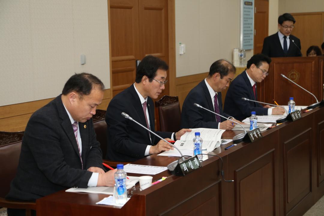 '제270회 제5차 기획행정위원회' 게시글의 사진(7) '2018-01-17 제270회 제5차 기획행정위원회 (7).JPG'