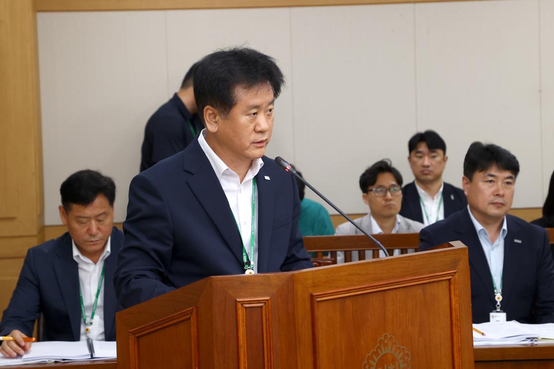 '제347회 제2차 의회운영위원회' 게시글의 사진(4) '2026-07-09 제347회 제2차 의회운영위원회 (4).jpg'