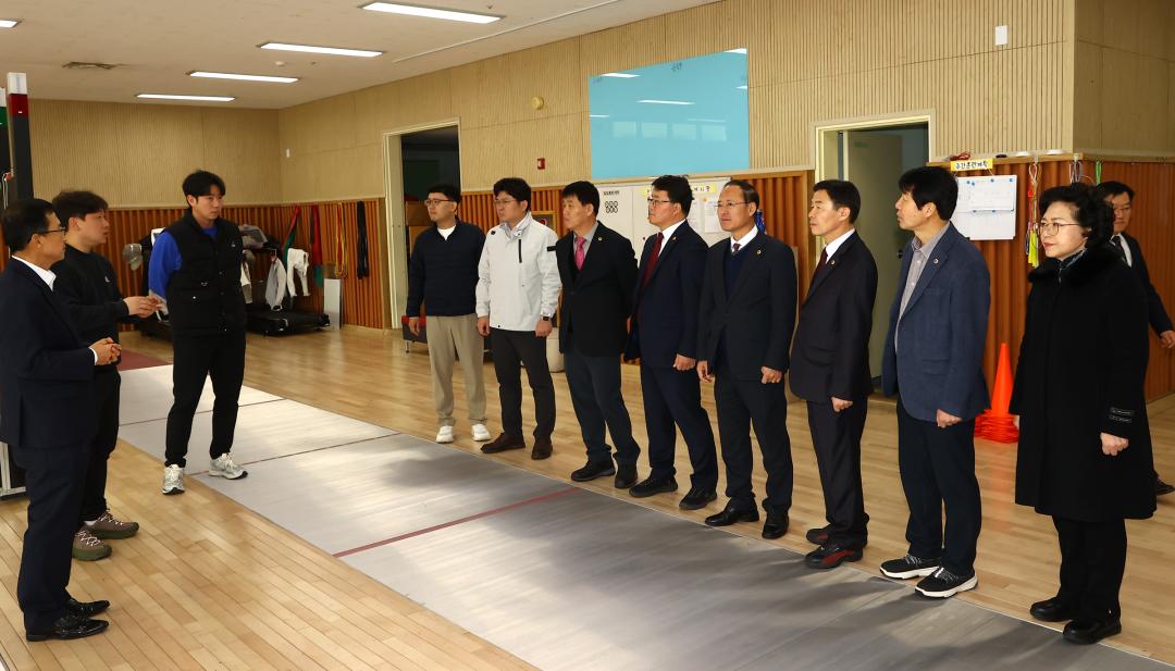'제335회 교육위원회 학교현장 방문' 게시글의 사진(29) '2025-03-06 제335회 교육위원회 학교현장 방문 (34).jpg'