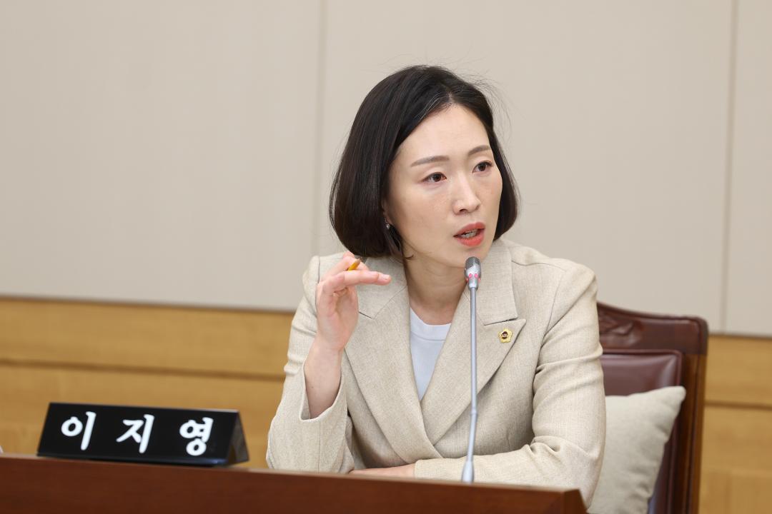 '2025년도 농림수산위원회 행정사무감사(농업기술원)' 게시글의 사진(23) '2025-11-12 2025년도 농림수산위원회 행정사무감사(농업기술원) (23).jpg'