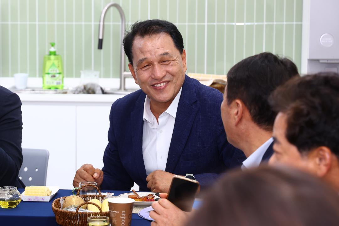 '대한민국시도의회운영위원장협의회 제11대 전반기 제9차 정기회' 게시글의 사진(13) '2025-08-21 대한민국시도의회운영위원장협의회 제11대 전반기 제9차 정기회 (13).jpg'