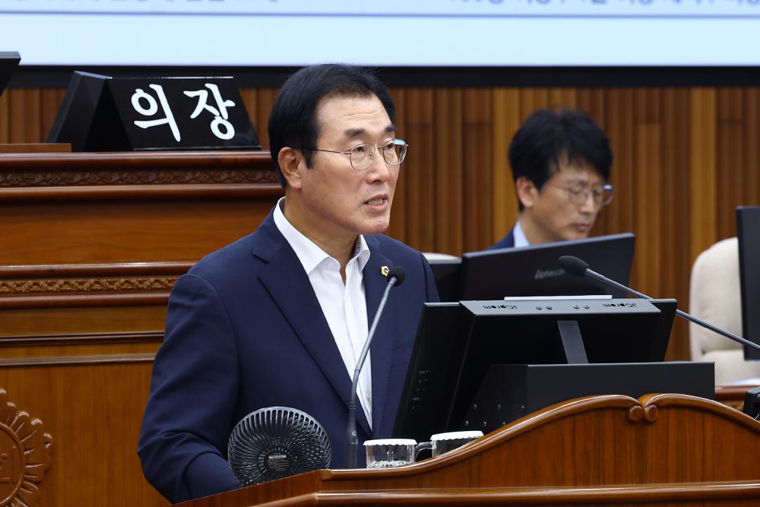 '제339회 제1차 본회의' 게시글의 사진(60) '2025-07-08 제339회 제1차 본회의 (60) 5분 자유발언 정재웅의원.jpg'