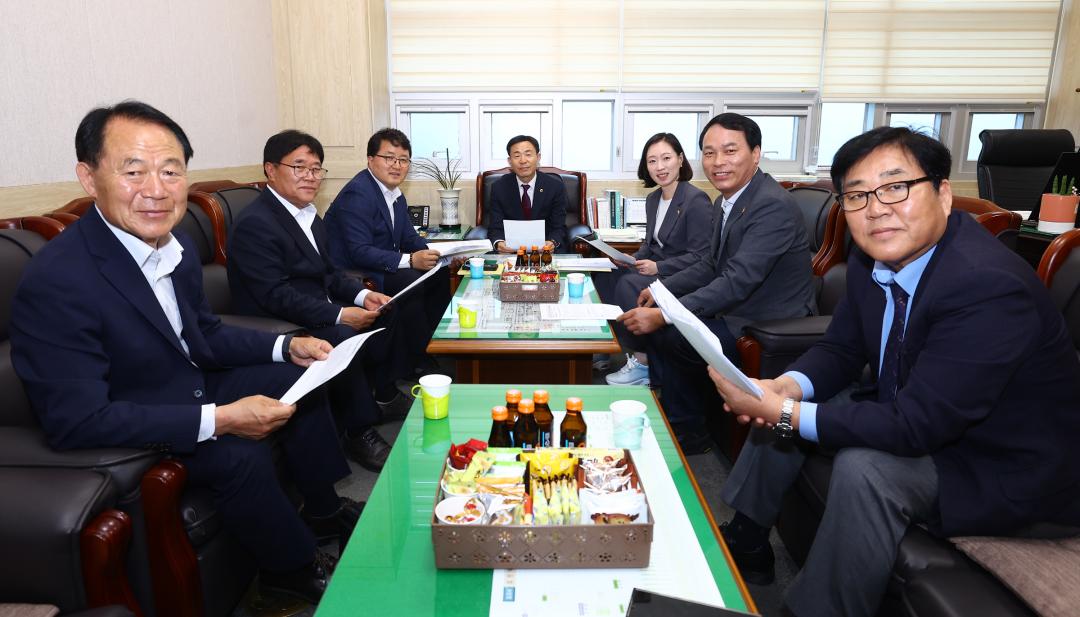 '제337회 제2차 예산결산특별위원회' 게시글의 사진(43) '2025-05-16 제337회 제2차 예산결산특별위원회 (42) 예산안조정소위원회.jpg'