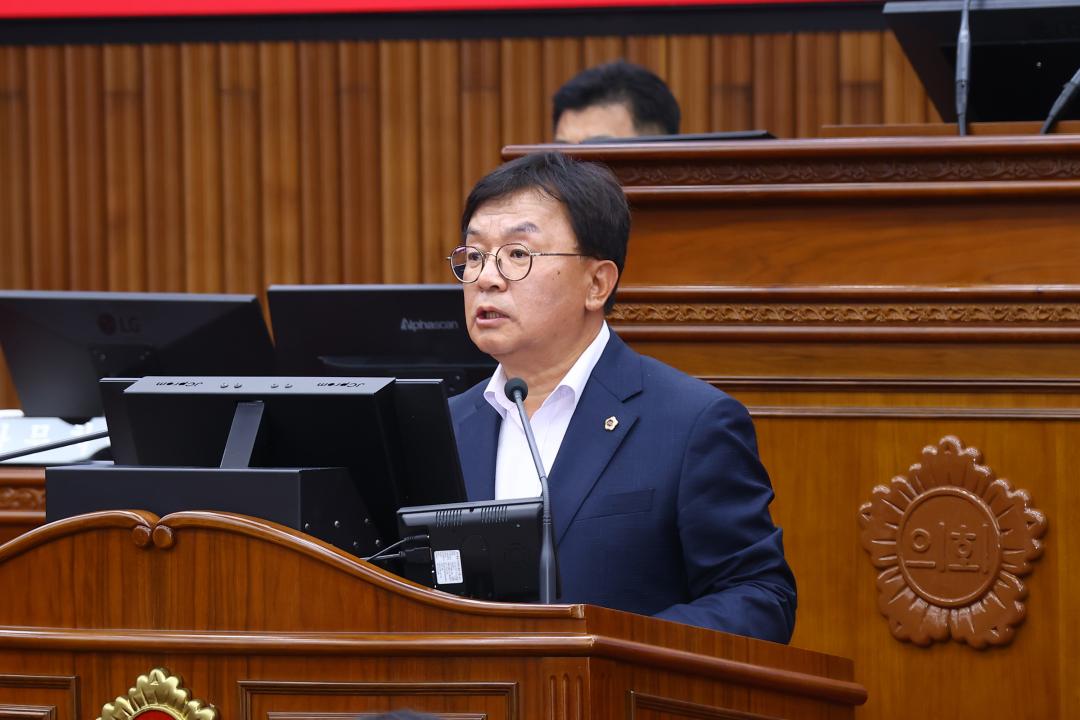 '제338회 제1차 본회의' 게시글의 사진(37) '2025-06-05 제338회 제1차 본회의 (37) 5분자유발언 이무철의원.jpg'