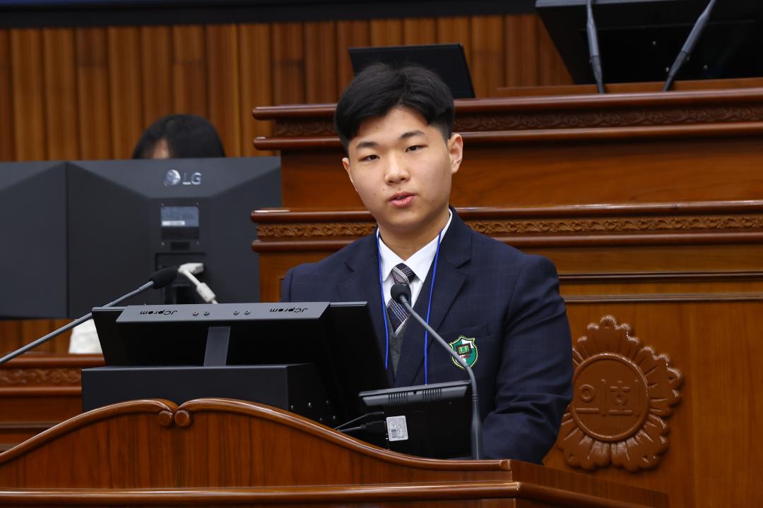 '2026 강원 청소년도의회' 게시글의 사진(50) '2026-04-10 2026 강원 청소년도의회 (49).jpg'