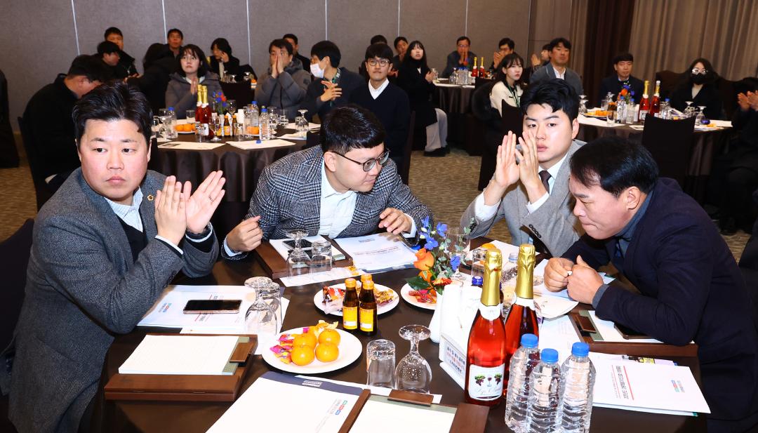 '2026 강원특별자치도의회 의원총회' 게시글의 사진(42) '2026-01-22 2026 강원특별자치도의회 의원총회 (42).jpg'