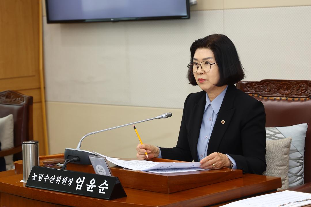 '제343회 제4차 농림수산위원회' 게시글의 사진(4) '2026-02-11 제343회 제4차 농림수산위원회 (4).jpg'