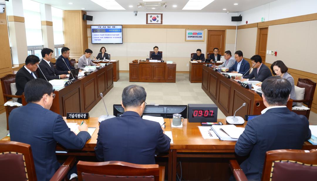 '제347회 제2차 농림수산위원회' 게시글의 사진(1) '2026-07-09 제347회 제2차 농림수산위원회 (11).jpg'