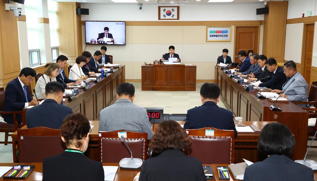 '제347회 제1차 의회운영위원회' 게시글의 사진(20) '2026-07-07 제347회 제1차 의회운영위원회 (20).jpg'