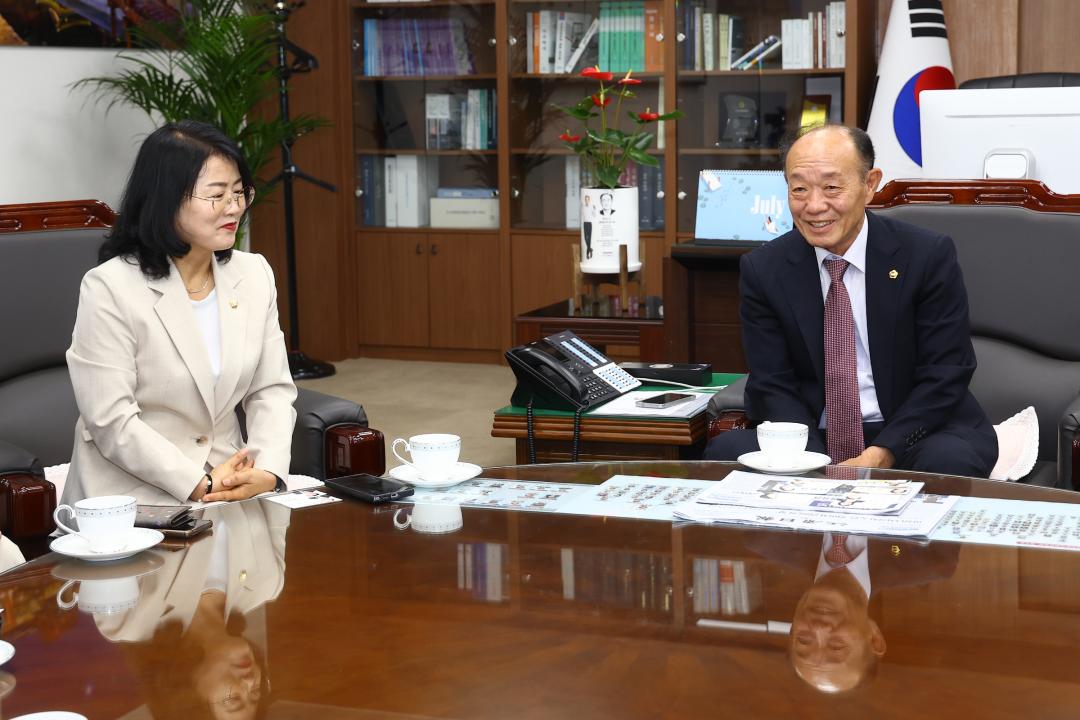 '강원특별자치도의회방문(춘천시의회)' 게시글의 사진(7) '2026-07-28 강원도의회방문(춘천시의회) (7).jpg'