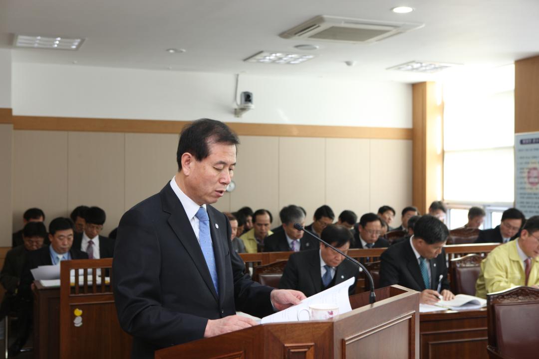 '207회 제4차 농림수산위원회' 게시글의 사진(3) '2011-02-24 207회 제4차 농림수산위원회 (3).jpg'