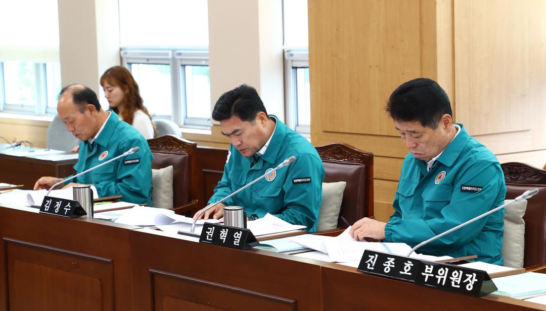 '제340회 제2차 농림수산위원회' 게시글의 사진(9) '2025-09-12 제340회 제2차 농림수산위원회 (9).jpg'