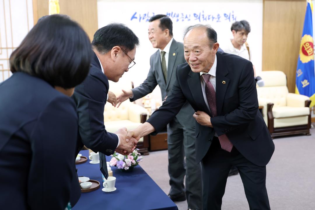 '대한민국시도의회의장협의회 2026년 제6차 임시회' 게시글의 사진(4) '2026-09-29 대한민국시도의회의장협의회 2026년 제6차 임시회 (3).jpg'
