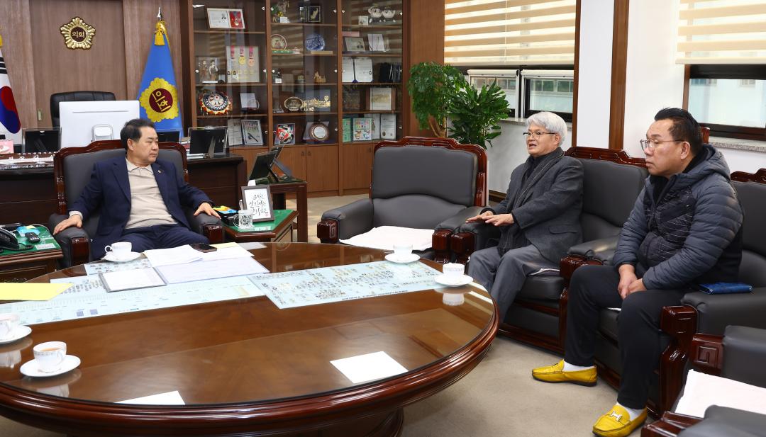 '강원특별자치도자영업자총연합회 간담' 게시글의 사진(7) '2025-12-29 자영업자총연합회 간담 (7).jpg'