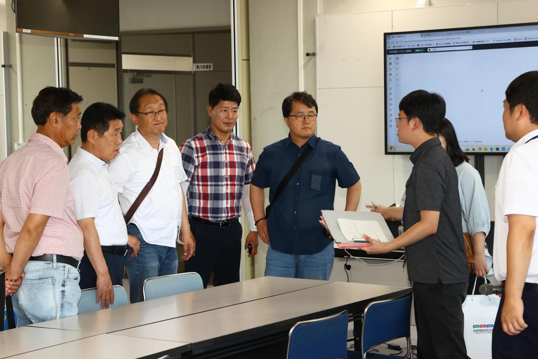 '강원특별자치도의회 한일국제교류협회 2025년 일본 돗토리현 방문' 게시글의 사진(58) '2025-07-30 강원특별자치도의회 한일국제교류협회 2025년 일본 돗토리현 방문 (102)_04_돗토리현청 재해오퍼레이션실 시찰.jpg'