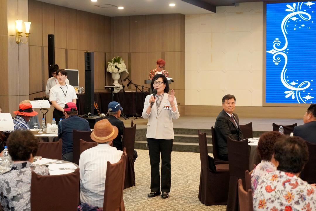 '춘천 북부노인복지관 노인일자리 및 사회활동지원사업 문화체험 행사' 게시글의 사진(7) '2025-07-02 춘천 북부노인복지관 노인일자리 및 사회활동지원사업 문화체험 행사 (4).jpg'