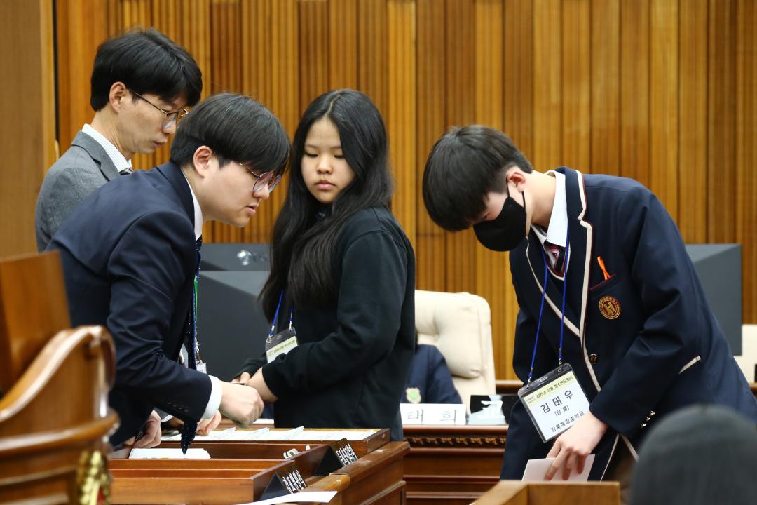 '2025 강원 청소년도의회' 게시글의 사진(158) '2025-04-11 2025 강원 청소년도의회 (158).jpg'