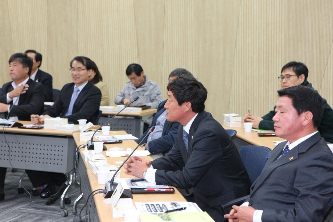 '제4회 강아리 세미나' 게시글의 사진(6) '2015-11-02 제4회 강아리 세미나 (6).jpg'