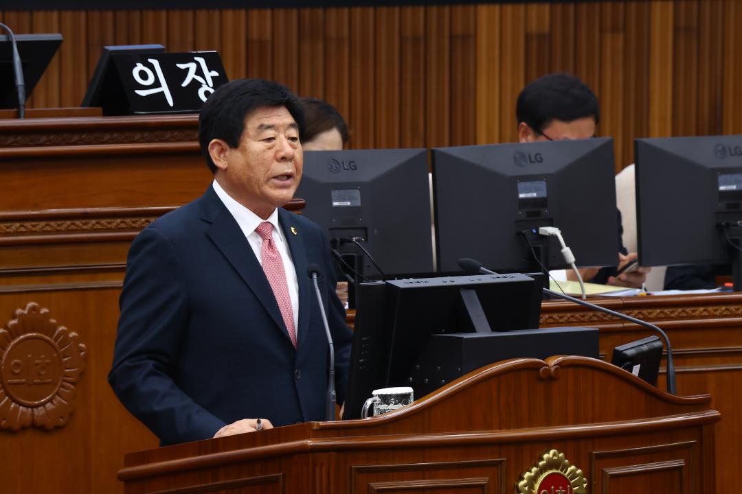 '제344회 제2차 본회의(2026년도 제1회 도정 및 교육행정에 관한 질문)' 게시글의 사진(95) '2026-04-02 제344회 제2차본회의(2026년도 제1회 도정 및 교육행정에 관한 질문) (99) 김기철 의원.jpg'