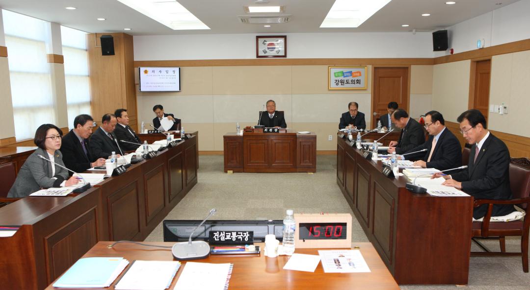'제252회 제3차 경제건설위원회' 게시글의 사진(3) '2016-02-01 제252회 제3차 경제건설위원회 (3).JPG'