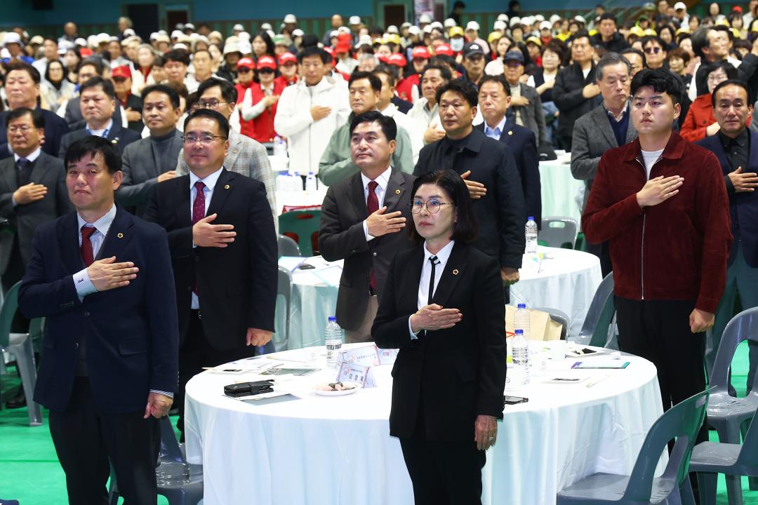 '제4회 강원특별자치도 여성생활체육대회 개회식' 게시글의 사진(13) '2025-11-01 제4회 강원특별자치도 여성생활체육대회 개회식 (13).jpg'