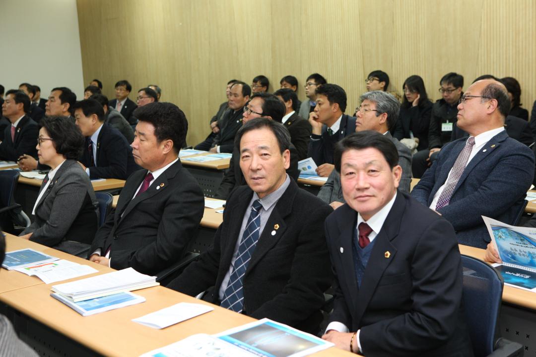 '강원도 미래 첨단기술 설명회' 게시글의 사진(2) '2016-01-27 강원도 미래 첨단기술 설명회 (2).JPG'