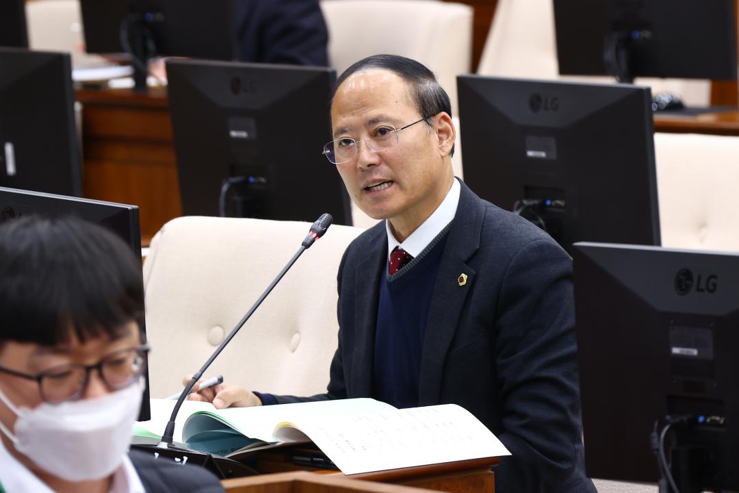 '제342회 제1차 예산결산특별위원회' 게시글의 사진(21) '2025-12-01 제342회 제1차 예산결산특별위원회 (21).jpg'
