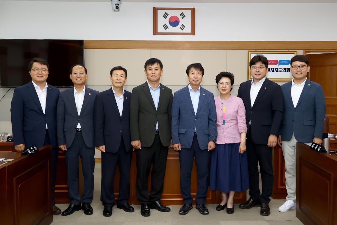 '제330회 제1차 교육위원회' 게시글의 사진(9) '2024-07-02 제330회 제1차 교육위원회 (9).jpg'