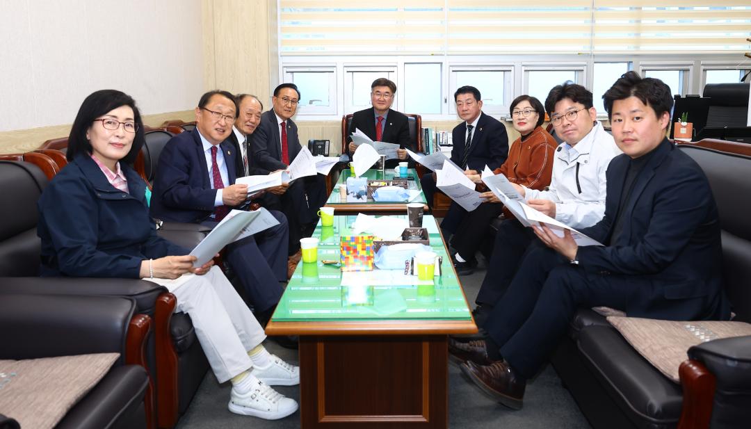 '제344회 제1차 예산결산특별위원회' 게시글의 사진(59) '2026-04-01 제344회 제1차 예산결산특별위원회 (59) 예산안조정소위원회.jpg'