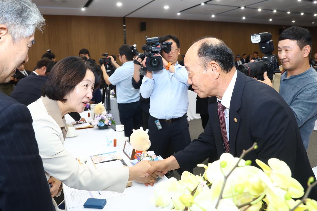 '대한민국시도의회의장협의회 2026년 제6차 임시회' 게시글의 사진(20) '2026-09-29 대한민국시도의회의장협의회 2026년 제6차 임시회 (19).jpg'