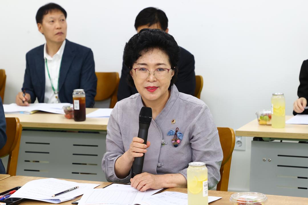 '강원특별자치도의회 교육위원회 의정연찬회' 게시글의 사진(30) '2025-07-17 강원특별자치도의회 교육위원회 의정연찬회 (31)(강원예술고등학교).jpg'