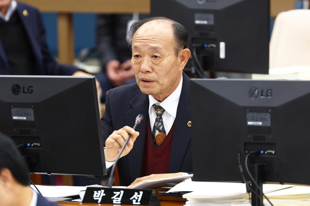 '제342회 제2차 예산결산특별위원회' 게시글의 사진(33) '2025-12-02 제342회 제2차 예산결산특별위원회 (34).jpg'