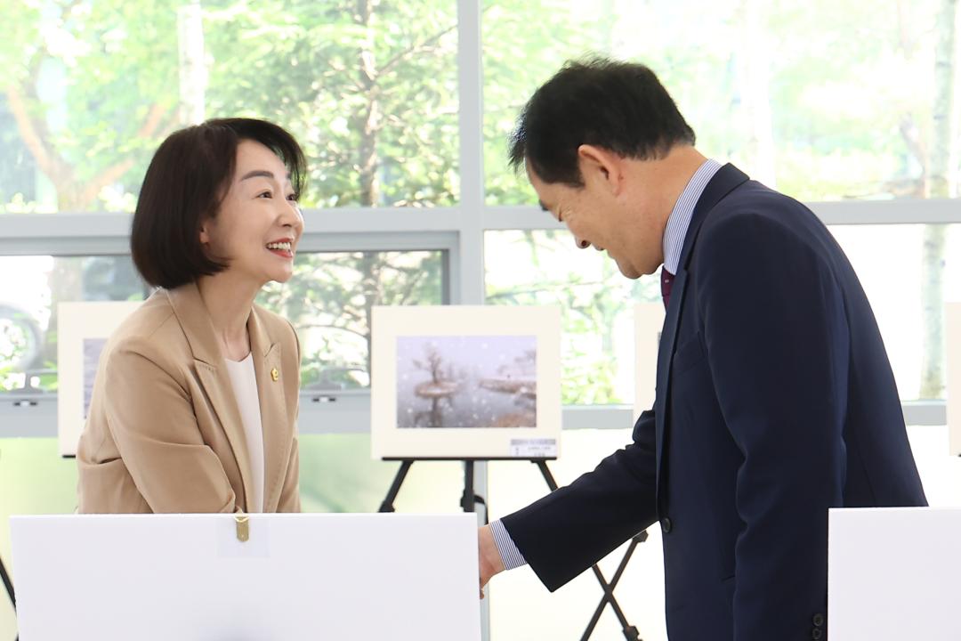 '제28회 강원특별자치도 환경대상 시상식' 게시글의 사진(8) '2025-06-05 제28회 강원특별자치도 환경대상 시상식 (8).jpg'
