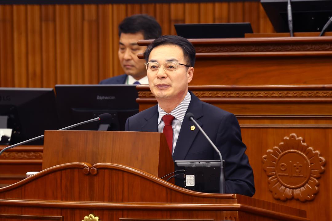 '제335회 제1차 본회의' 게시글의 사진(30) '2025-03-05 제335회 제1차 본회의 (30) 5분자유발언 강정호의원.jpg'