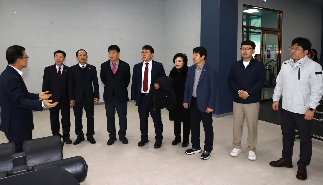 '제335회 교육위원회 학교현장 방문' 게시글의 사진(18) '2025-03-06 제335회 교육위원회 학교현장 방문 (19).jpg'