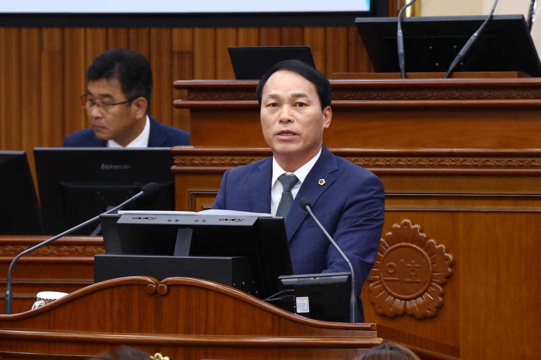 '제341회 제5차 본회의' 게시글의 사진(36) '2025-10-23 제341회 제5차 본회의 (37) 5분자유발언 박기영의원.jpg'