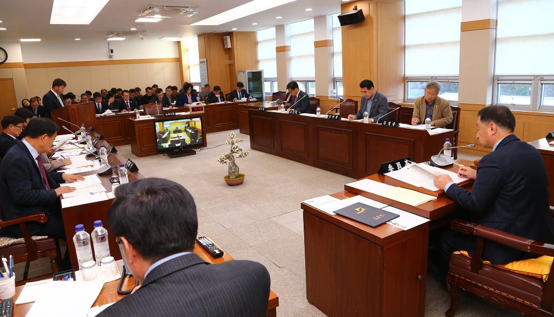 '2019년도 농림수산위원회 행정사무감사(녹색국)' 게시글의 사진(20) '2019-11-14 2019년도 농림수산위원회 행정사무감사(녹색국) (20).jpg'