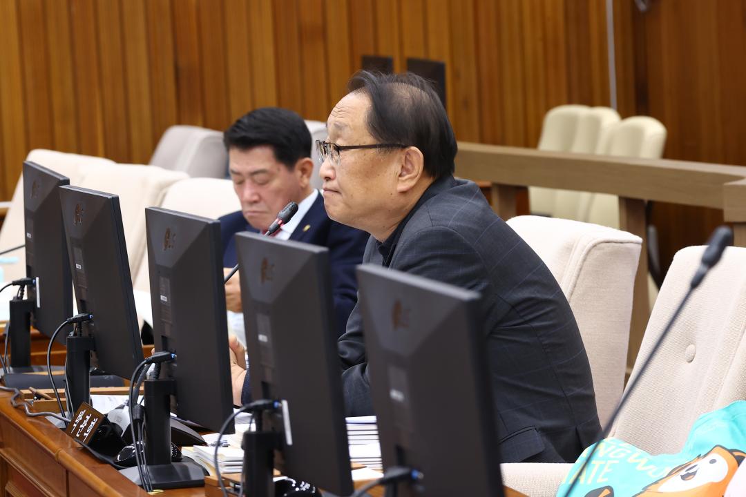 '제342회 제1차 예산결산특별위원회' 게시글의 사진(40) '2025-12-01 제342회 제1차 예산결산특별위원회 (41).jpg'