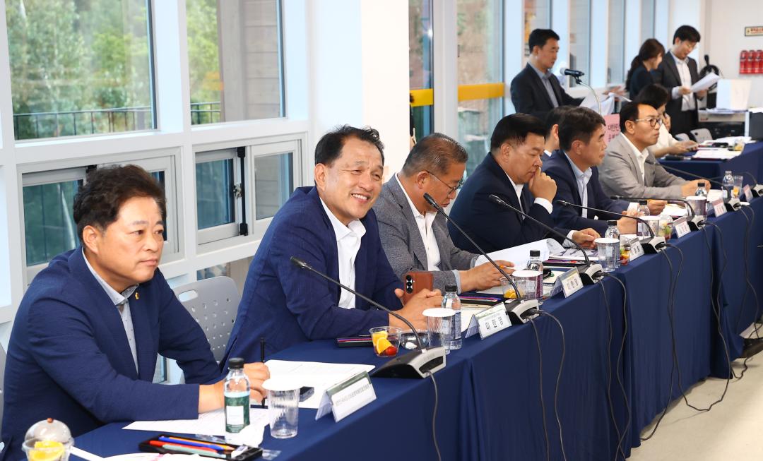 '대한민국시도의회운영위원장협의회 제11대 전반기 제9차 정기회' 게시글의 사진(129) '2025-08-21 대한민국시도의회운영위원장협의회 제11대 전반기 제9차 정기회 (142).jpg'