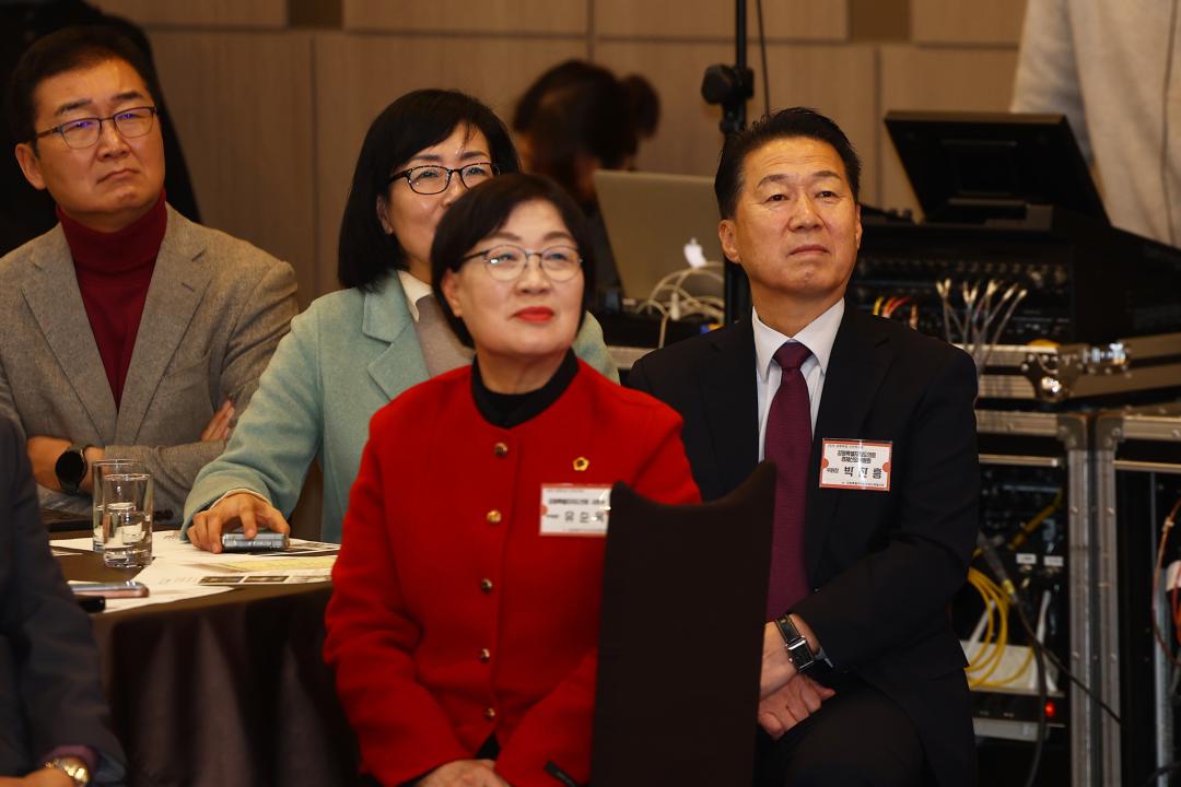 '2026 강원여성 신년인사회' 게시글의 사진(18) '2026-01-06 2026 강원여성 신년인사회 (19).jpg'