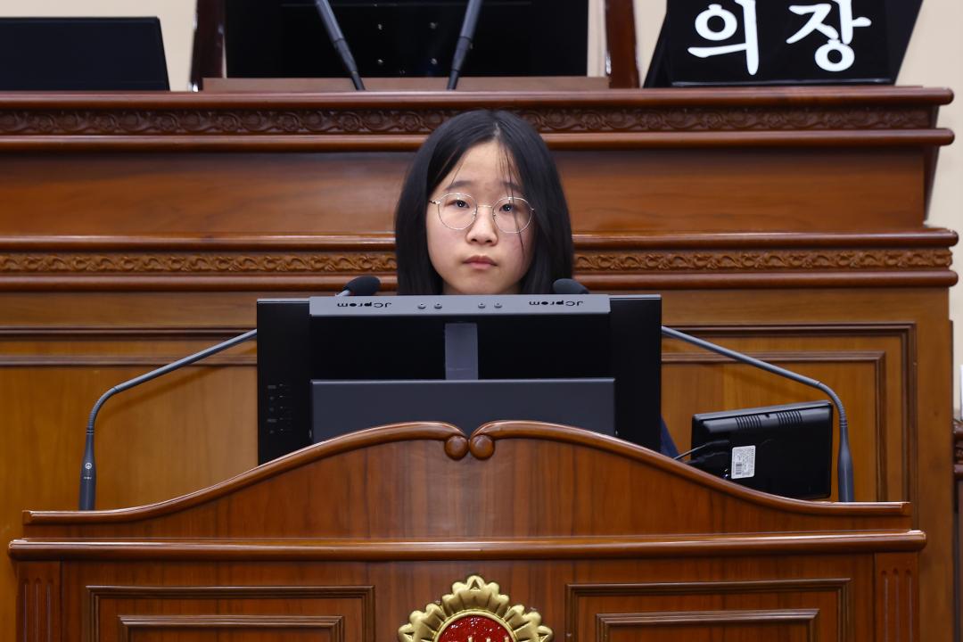 '2026 강원 청소년도의회' 게시글의 사진(241) '2026-04-10 2026 강원 청소년도의회 (241).jpg'
