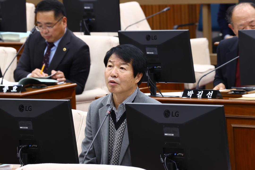 '제342회 제1차 예산결산특별위원회' 게시글의 사진(31) '2025-12-01 제342회 제1차 예산결산특별위원회 (31).jpg'