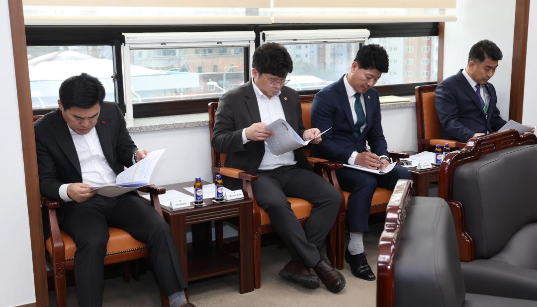 '제335회 의정대표협의회' 게시글의 사진(12) '2025-03-05 제335회 의정대표협의회 (13).jpg'