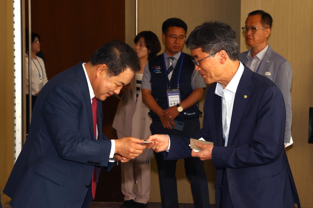 '제102회 전국시도교육감협의회 총회' 게시글의 사진(13) '2025-05-22 제102회 전국시도교육감협의회 총회 (13).jpg'