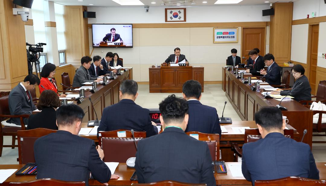 '제344회 제1차 의회운영위원회' 게시글의 사진(12) '2026-03-24 제344회 제1차 의회운영위원회 (12).jpg'
